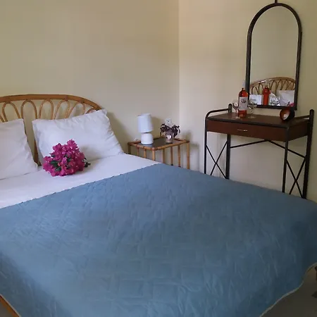 Nefeli Βασιλική