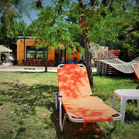 Nefeli アパート ヴァシリキ