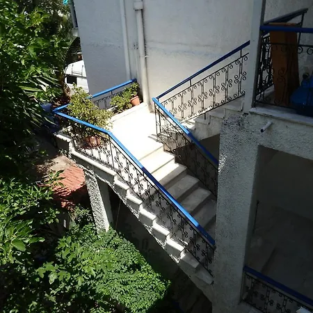 Nefeli Daire Vasiliki