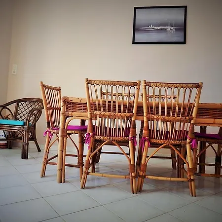 アパート Nefeli *