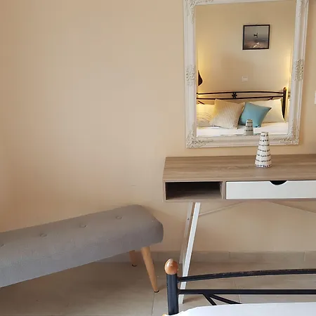 Nefeli Apartment