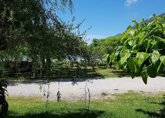 Nefeli * Vasiliki (Lefkada)